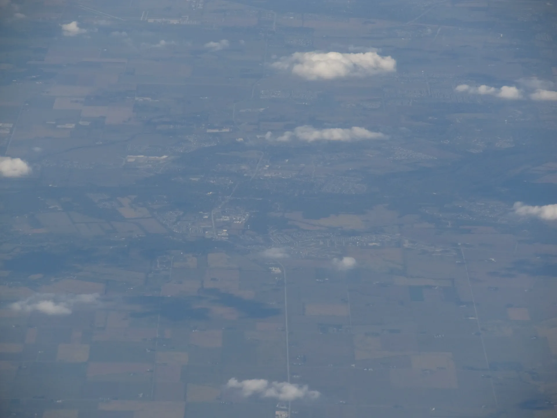 Street scene in downtown Yorkville, Illinois, Kendall County seat, September 2012