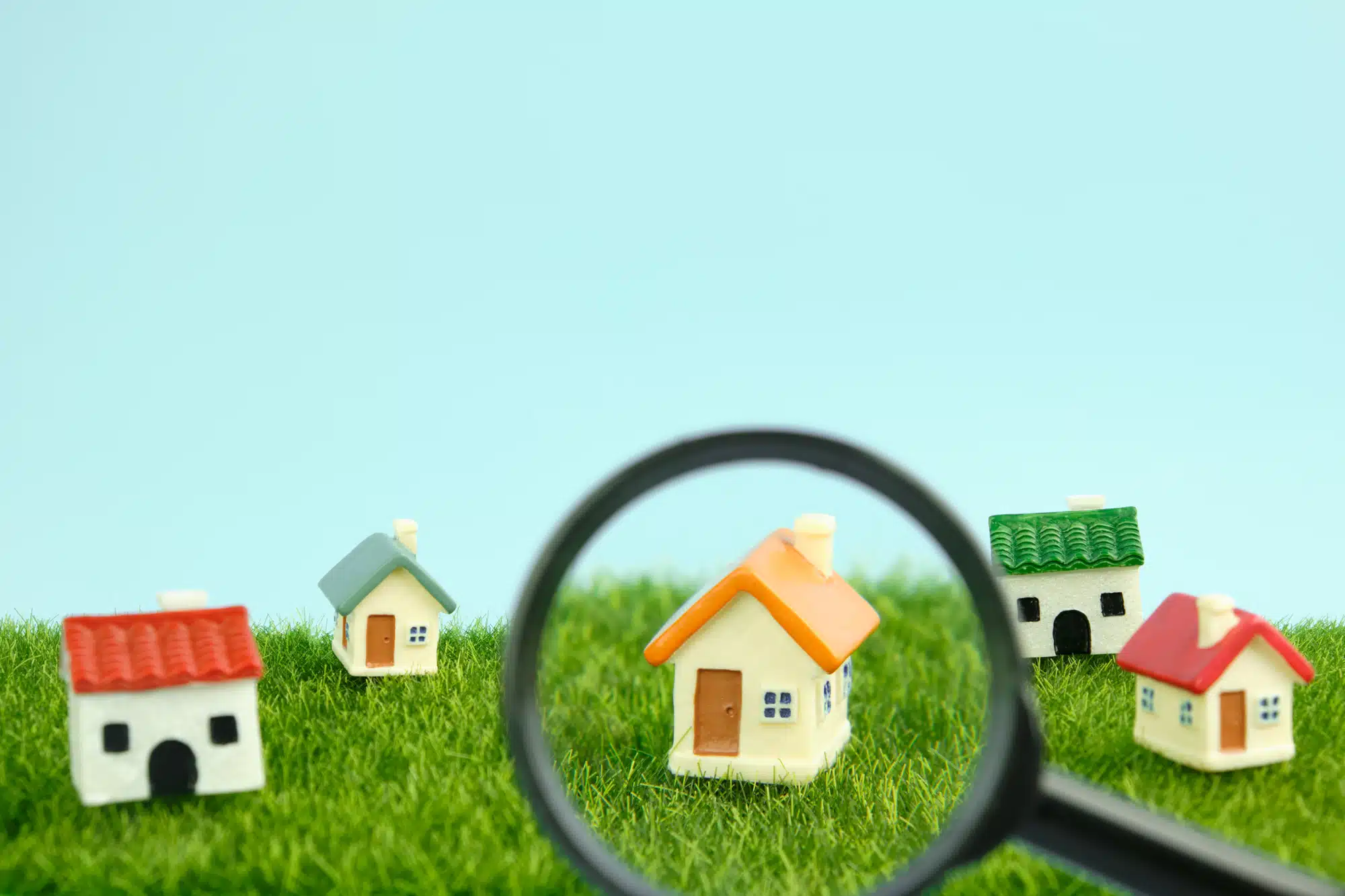 VanEtten Appraisal: certified appraiser inspecting a northern Illinois property