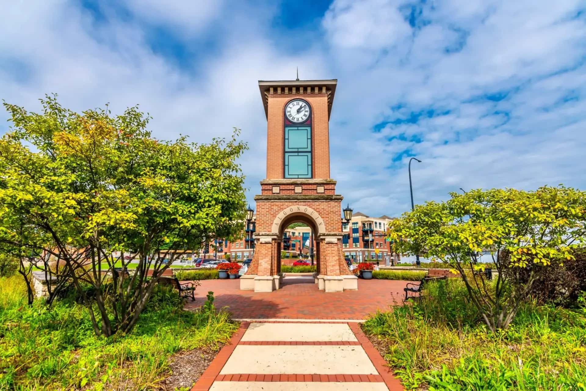 Algonquin, Illinois Fox River neighborhood served by VanEtten Appraisal