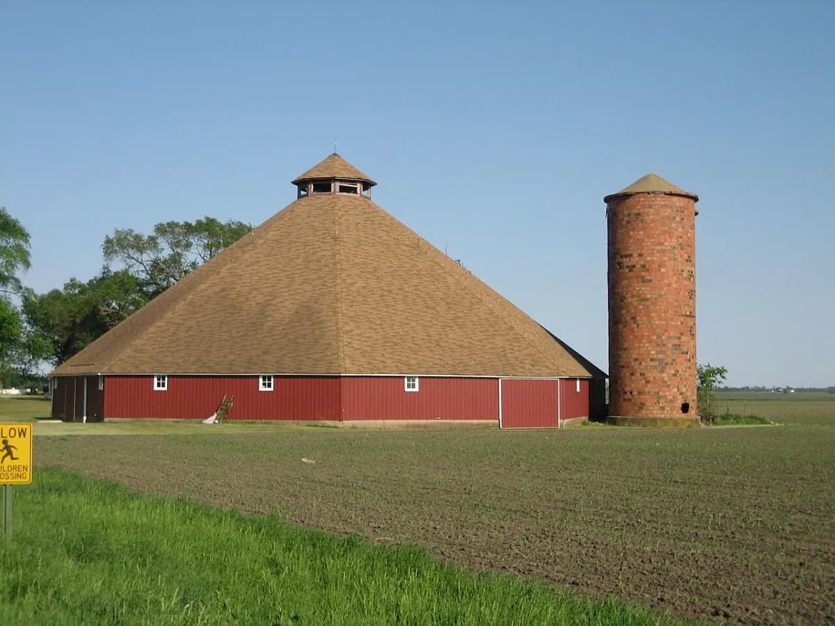 Historic octagonal round barn in DeKalb County, Illinois near Cortland